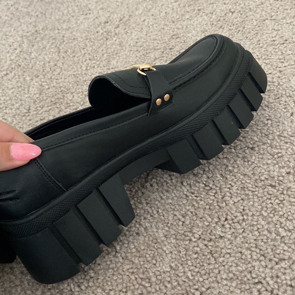 Black loafers - Picture 4 of 7